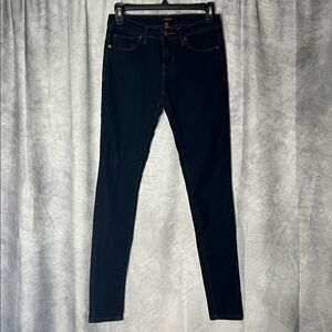 Forever 21 Dark Wash Skinny Jeans - 25 x 31